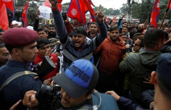 只是想欺骗印军,没想到印度当地农民正好路过,被印军误认为是游击队