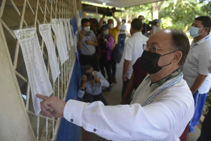 当地时间2021年11月7日，尼加拉瓜马那瓜，当地举行总统和议会选举，民众正在投票。图/IC photo