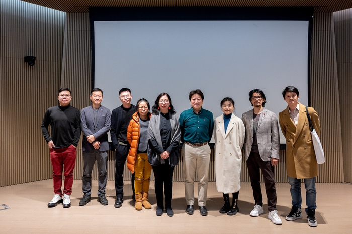 论坛下半场现场发言人合影