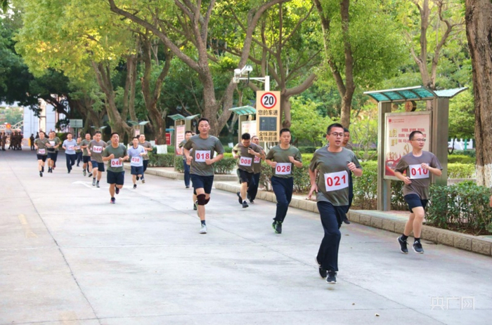 三公里考核（央广网发 吴应得摄）