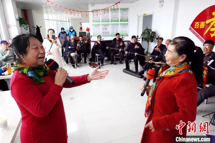 图为金林社区老年人日间照料中心。　张远 摄