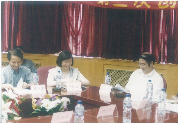 （专家学者研讨《古运回望图》，企业供图，央广网发）