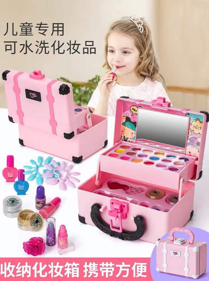 网上销量可观的各类“儿童化妆品套盒”