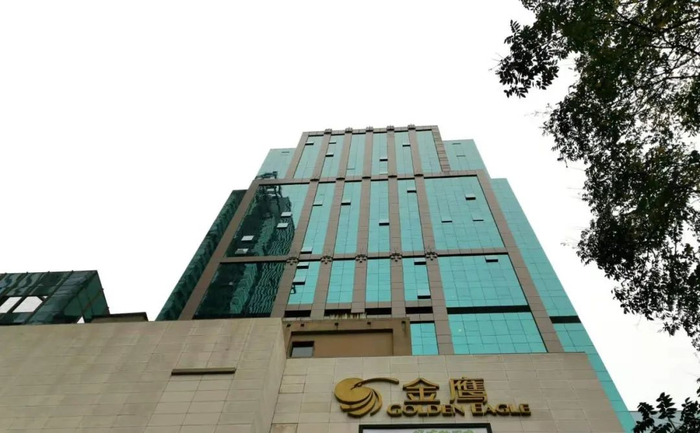 金富得公寓大楼正面、背面 余继超摄