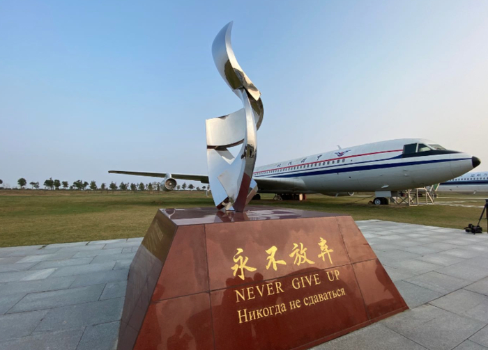 　中国商飞总装制造中心浦东基地 金叶子/摄