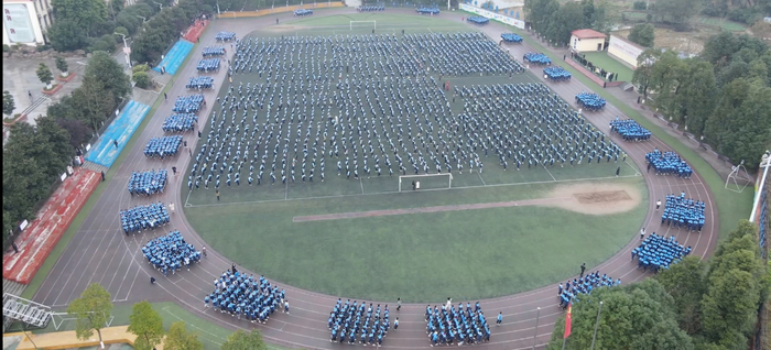 大课间（央广网发  合川龙市中学供图）
