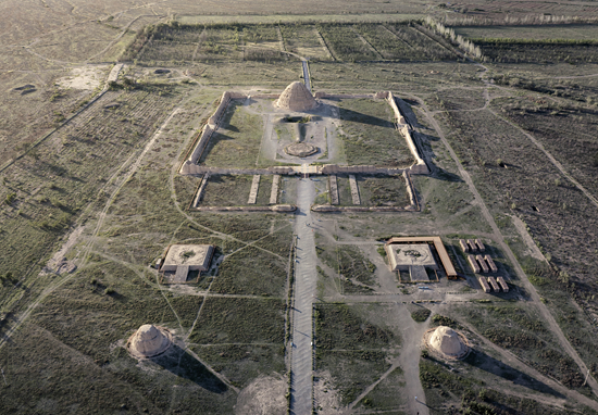     西夏王陵。 视觉中国供图