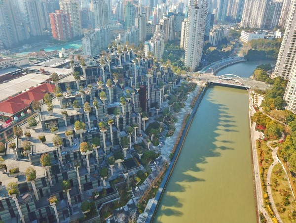 图说：申城今年重磅购物中心——天安千树即将开业迎客。张龙 摄（下同）