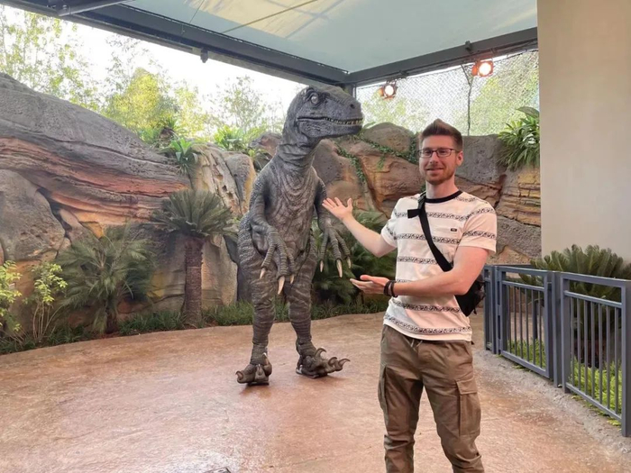 ▲2021年9月21日，Brian在北京环球影城。受访者供图