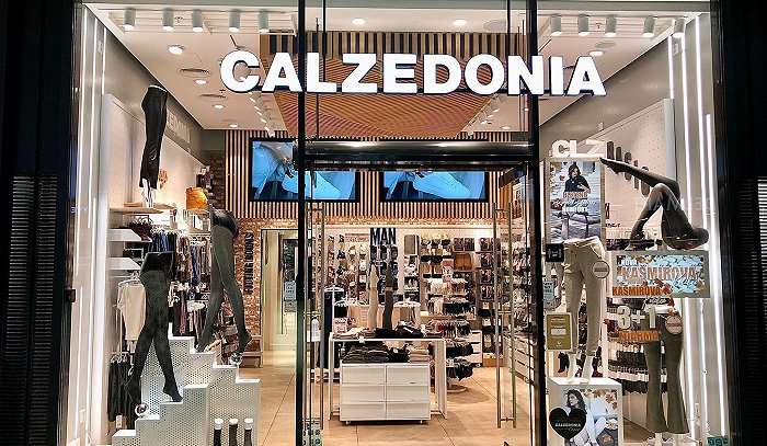 图片来源：Calzedonia