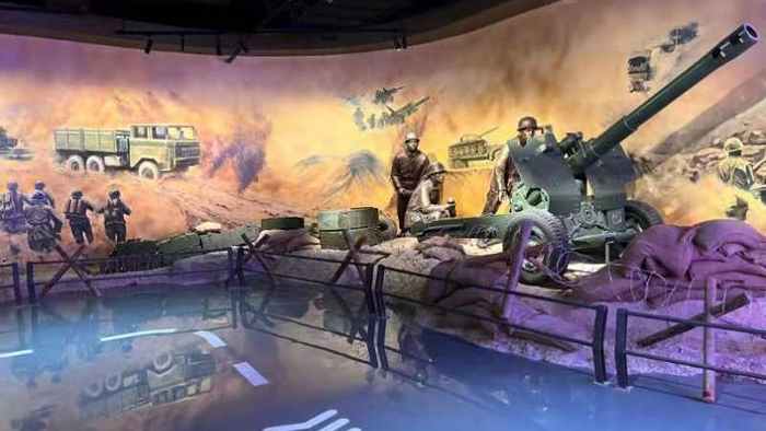 博物馆展出文物（央广网发 重汽博物馆供图）