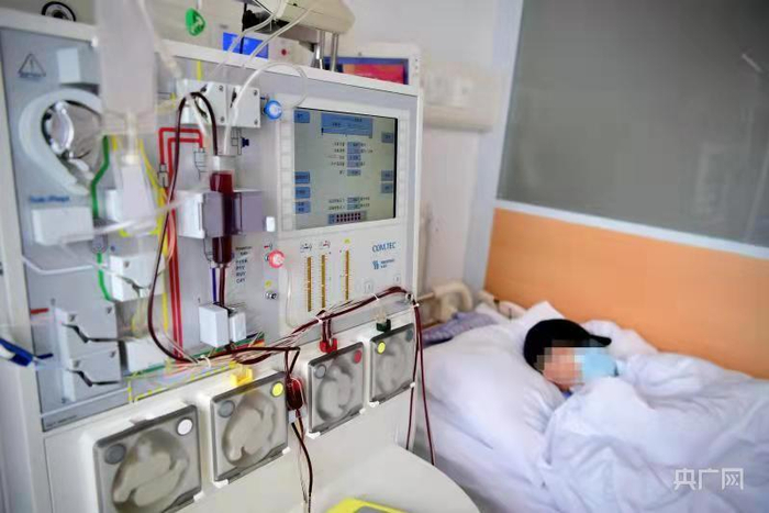 复旦大学附属肿瘤医院成功治疗难治性淋巴瘤患者（央广网发 刘雁冰 摄）