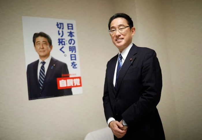 岸田文雄正在逐渐与安倍拉开距离。图源：thestar