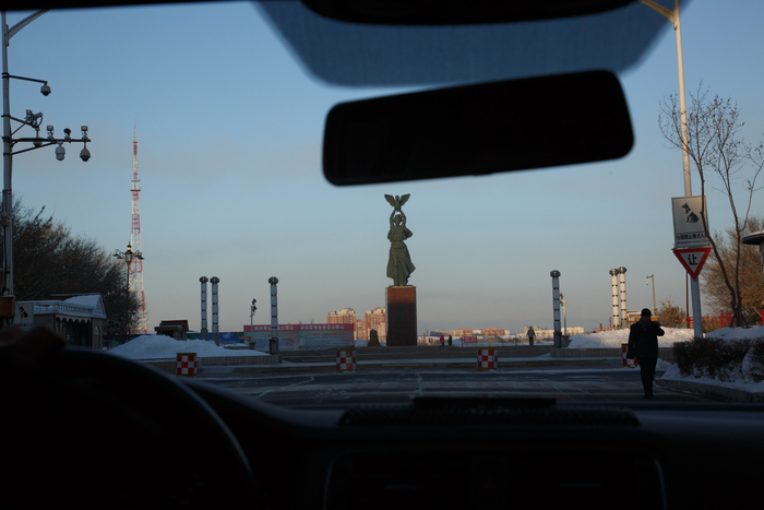 2016年冬，汽车进入城市。澎湃新闻记者 周平浪 图