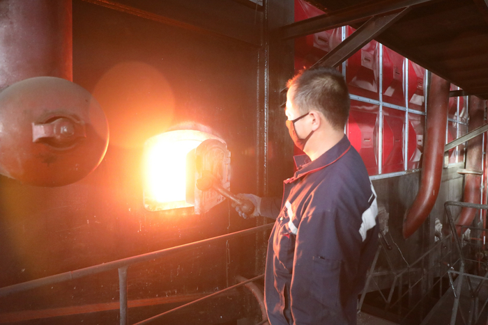 漠河供热部门加大供暖力度，确保群众温暖过冬。漠河市委宣传部 供图