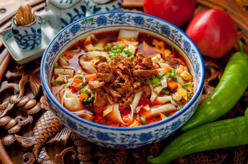 （图为西安臊子面）