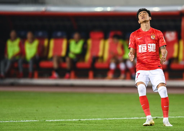 　　12月16日，广州队球员韦世豪在比赛中。新华社记者王曦摄