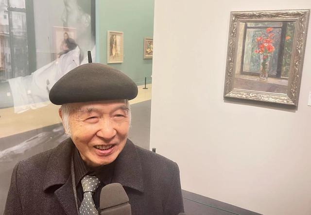 90高龄徐明华亲临展览现场