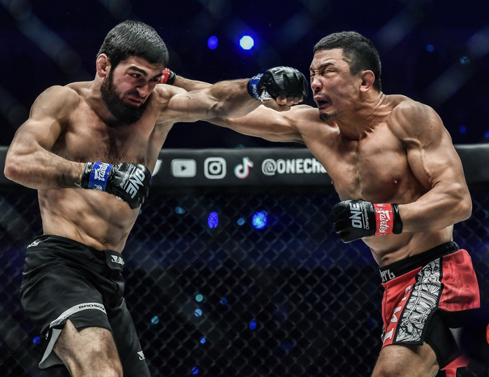 阿斯兰夫TKO获胜。主办方供图