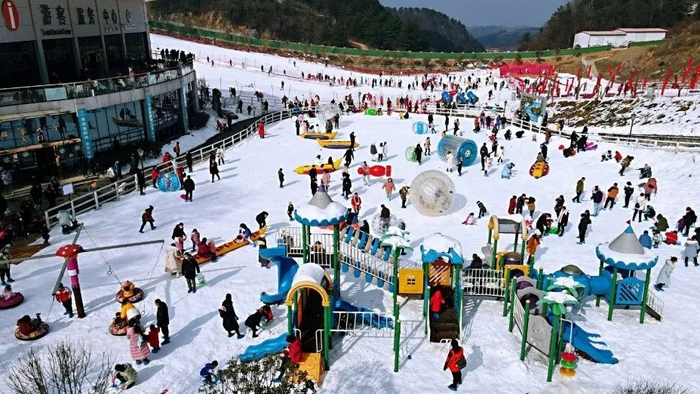 广元曾家山滑雪场（央广网发 重庆市地理信息和遥感应用中心供图）