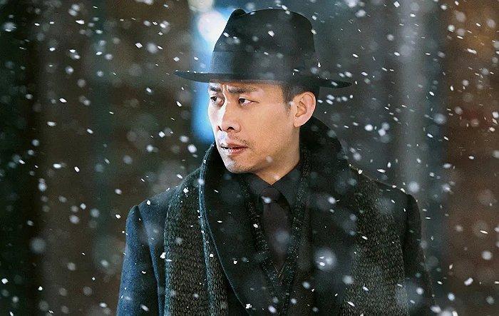 《悬崖之上》剧照