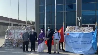 中国援助索马里的新一批50万剂新冠疫苗运抵索首都摩加迪沙国际机场。图片来源：中国驻索马里大使馆