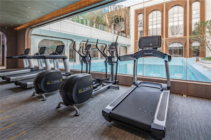 （美的·天玥项目菁英会所私享健身房实景图，企业供图，央广网发）