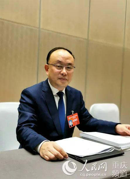 重庆市政协委员、万州区文化和旅游发展委员会二级巡视员熊刚。受访者供图