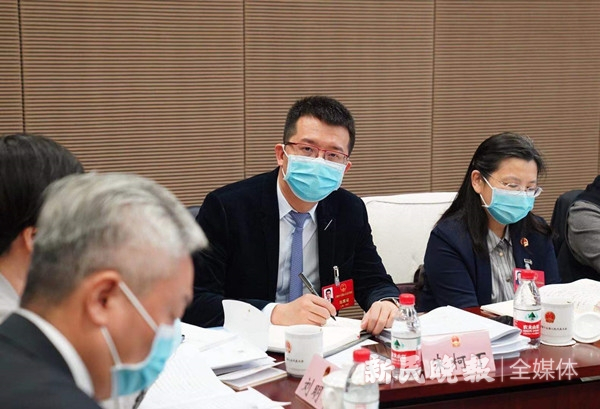 图说：市人大代表朱柯丁。新民晚报记者 刘歆 摄