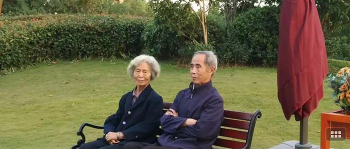 作者的父亲和母亲（作者供图）
