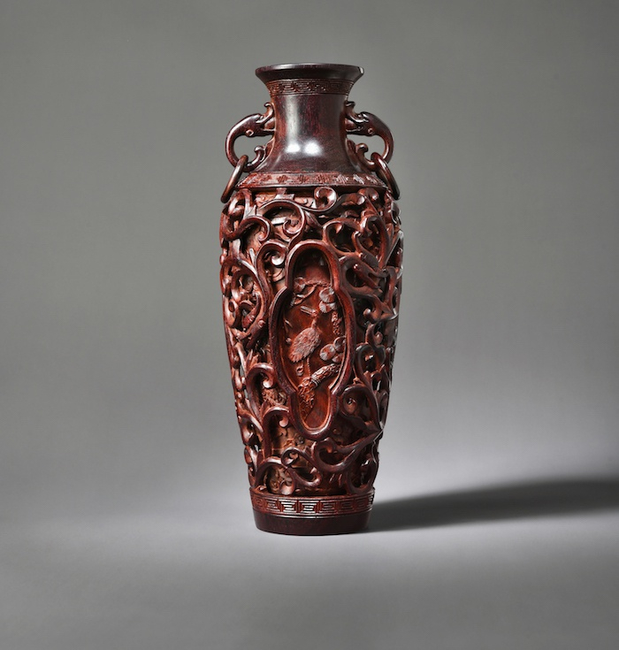 《转心瓶》，木雕，喻立新