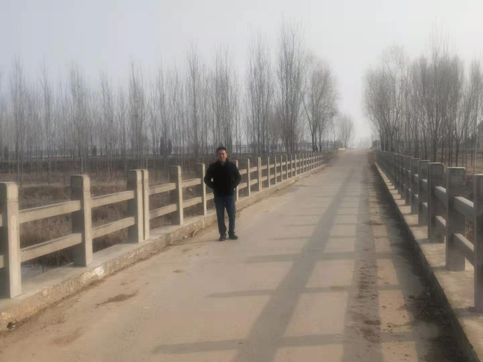 江顺利近照