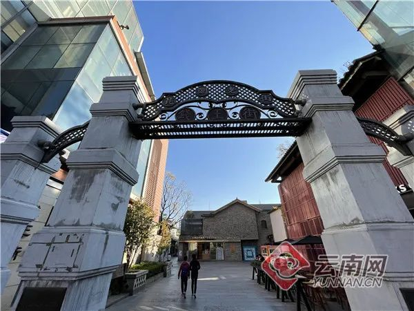 钱王街街景 张成 摄