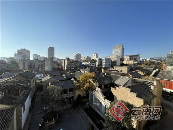 钱王街街景 张成 摄