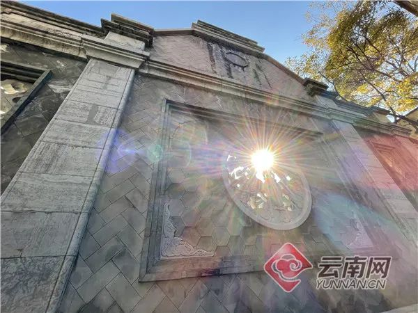 钱王街街景 张成 摄