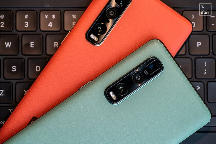  ▲ OPPO Find X2 素皮版