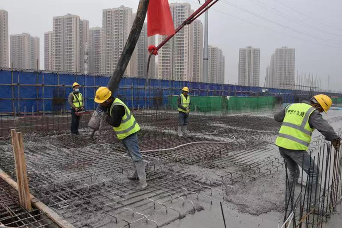 施工现场 中铁建重庆投资集团供图