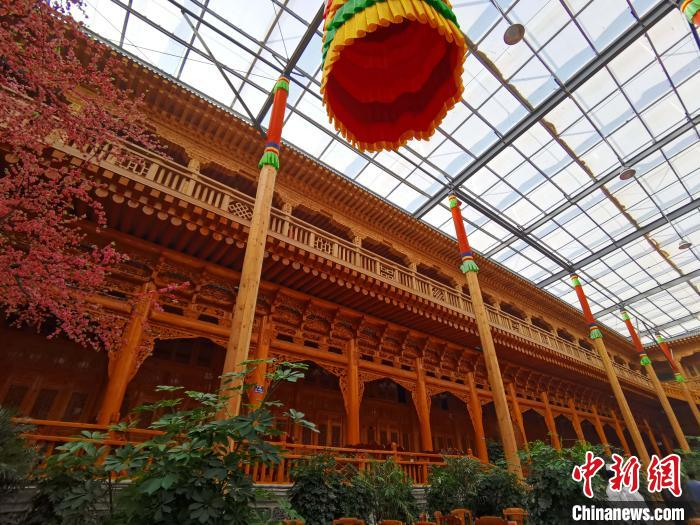 图为“藏家大院”一角。　张添福 摄