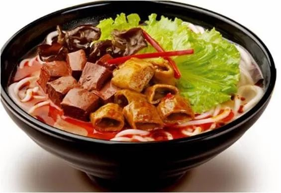 肠旺米线 图源：“红河日报”微信公众号