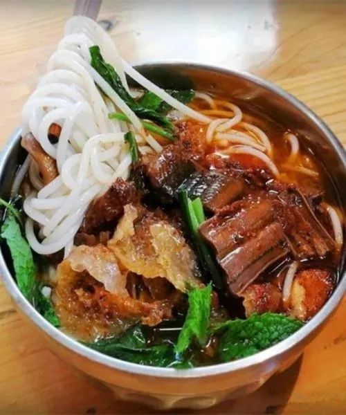 鳝鱼米线 玉溪市红塔区宣传部供图