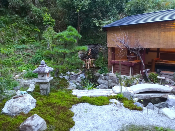 茶庭 马守仁图