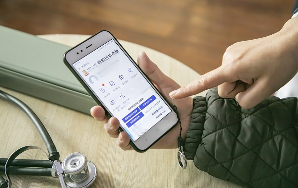 图说：市一医院腹膜透析专病智慧诊疗系统 来源/医院供图（下同）