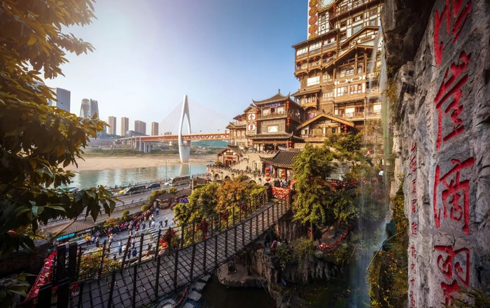 洪崖洞景区 张坤琨 摄