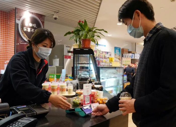 图片来源：新华社