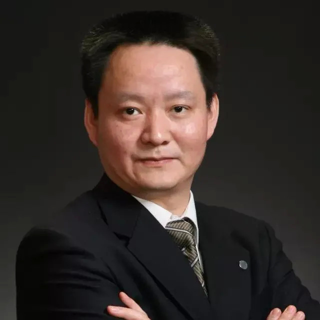 万东医疗CEO谢宇峰