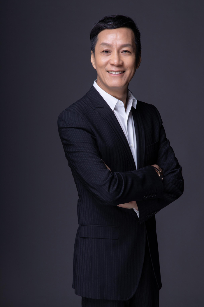 全国政协委员、北京人民艺术剧院副院长冯远征