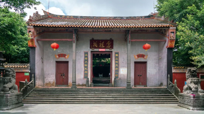 ▲ 雷祖祠。 图一摄影/NB林嘉，图二、三摄影/李琼