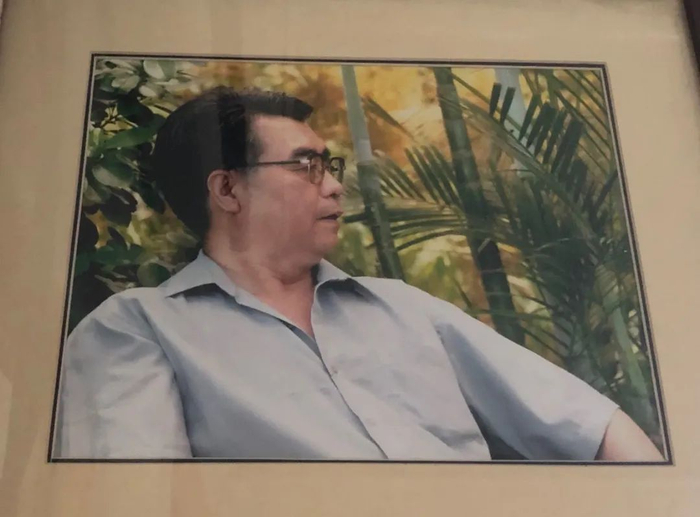 ▲年轻时的张军。王翀鹏程摄