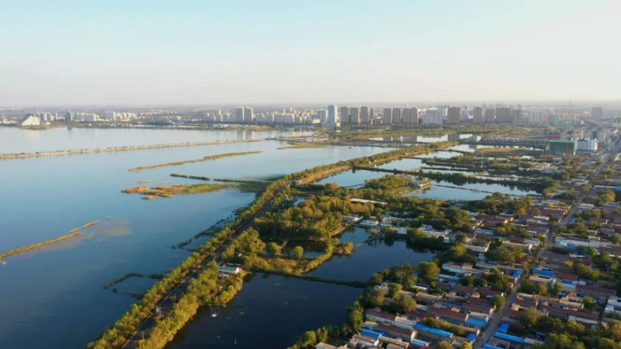河北省衡水湖畔的古城冀州。《大河之北》栏目组供图