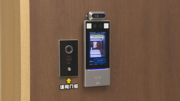 图说：可视门禁能测温能识人